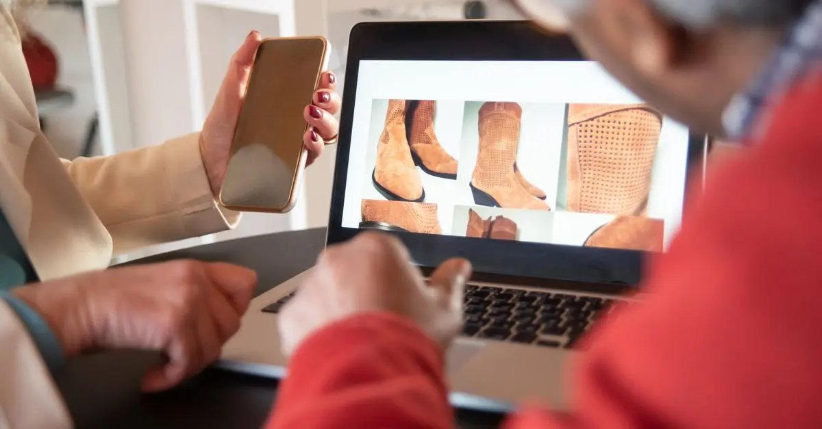 Comment bien choisir ses vêtements en ligne